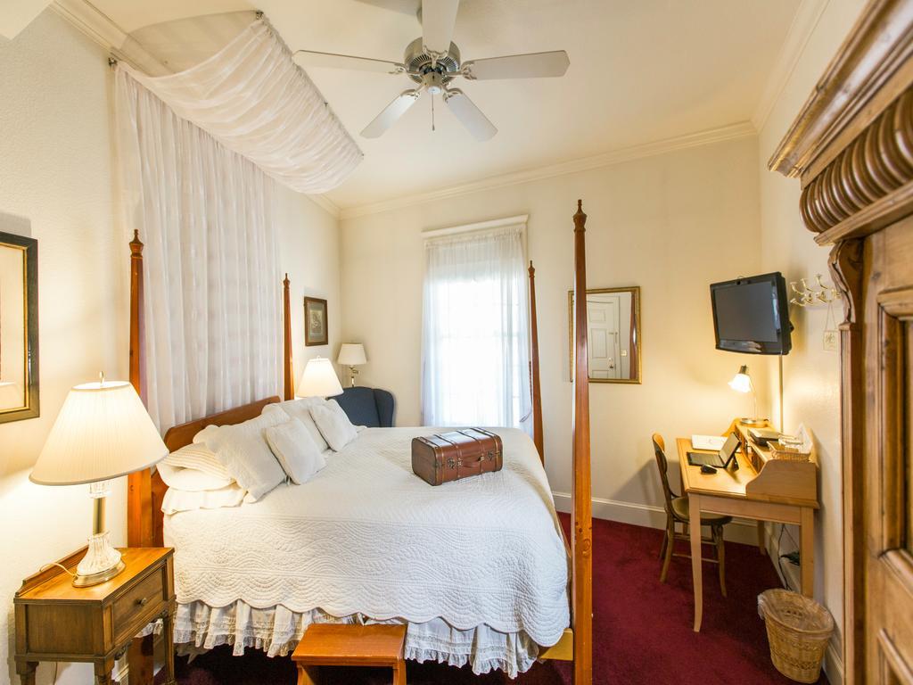 The Currier Inn Greeley Zewnętrze zdjęcie
